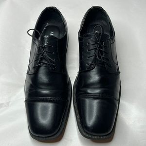 Alfani‎ black dress shoes Size 9M